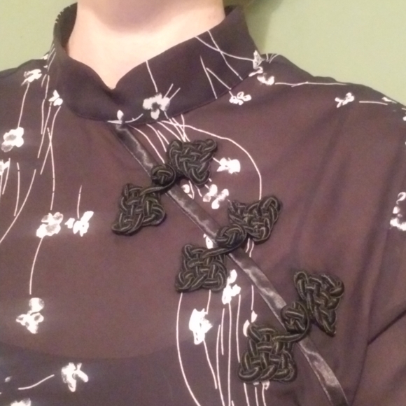 Long black floral dress - Picture 3 of 5